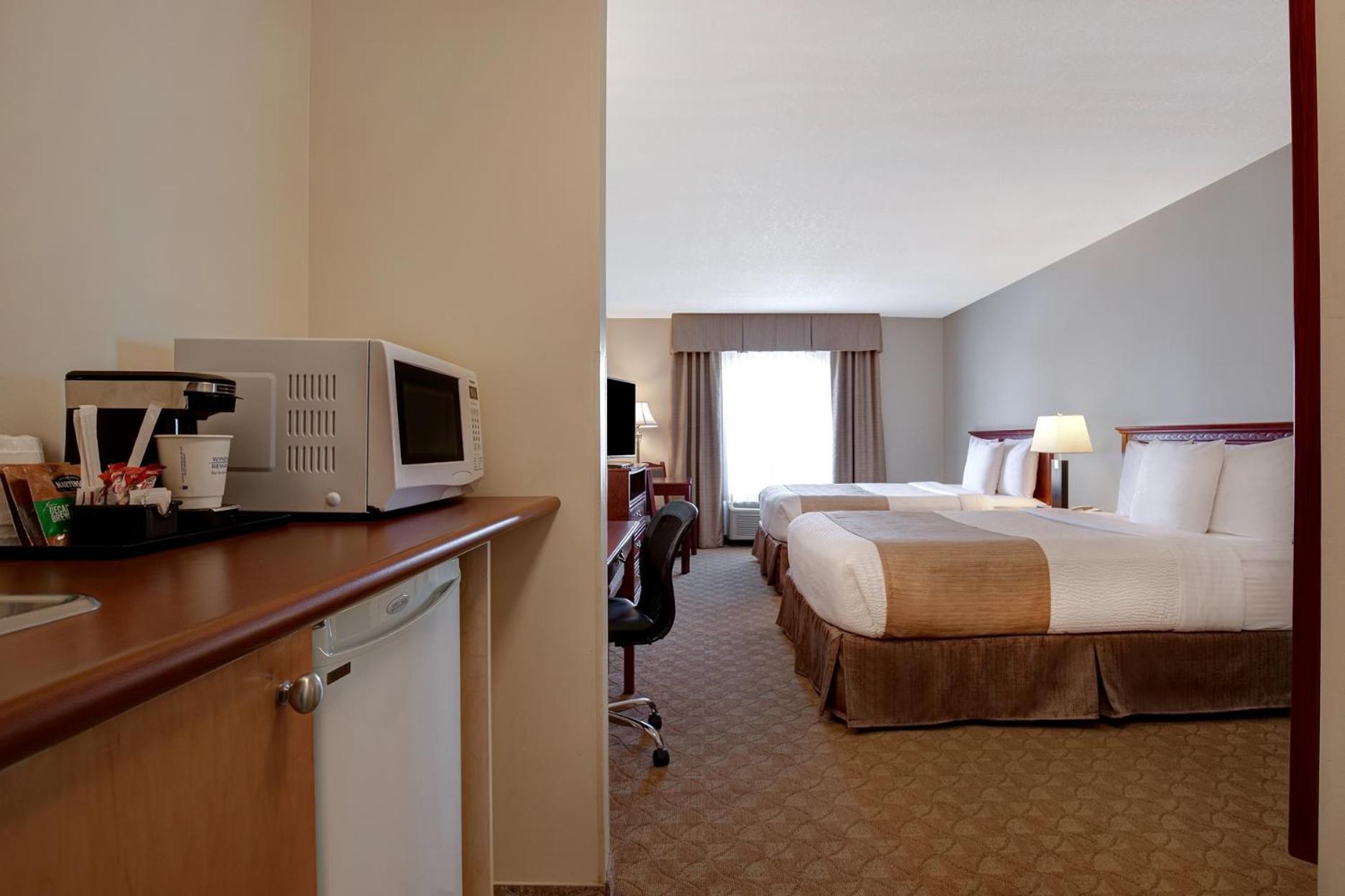 Days Inn By Wyndham Dawson Creek Eksteriør billede